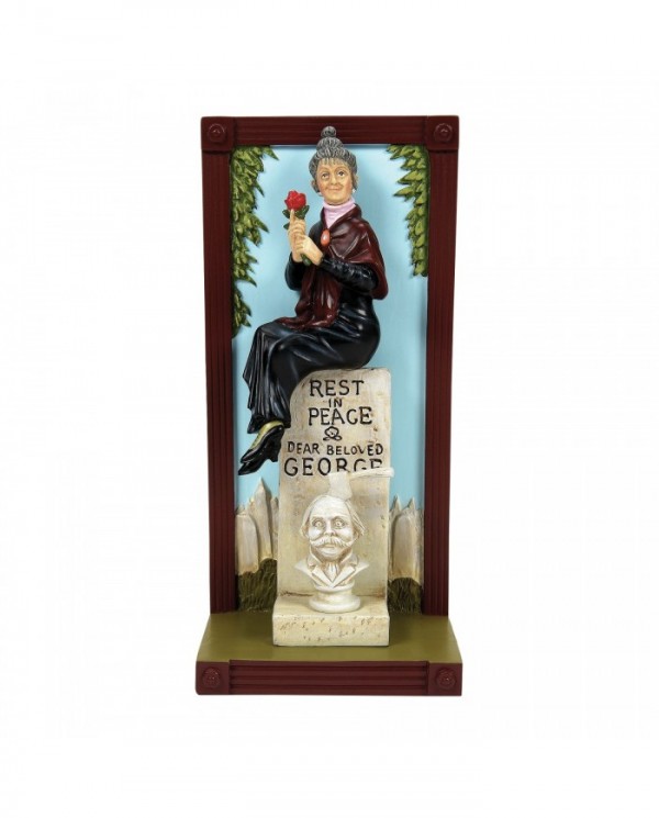 Disney Showcase - Veuve Constance Haunted Mansion