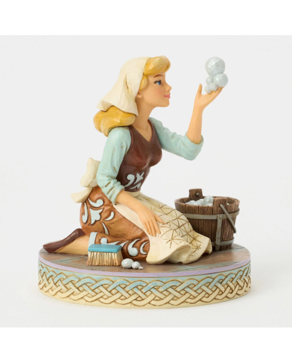Disney Traditions - Cendrillon Femme de Ménage