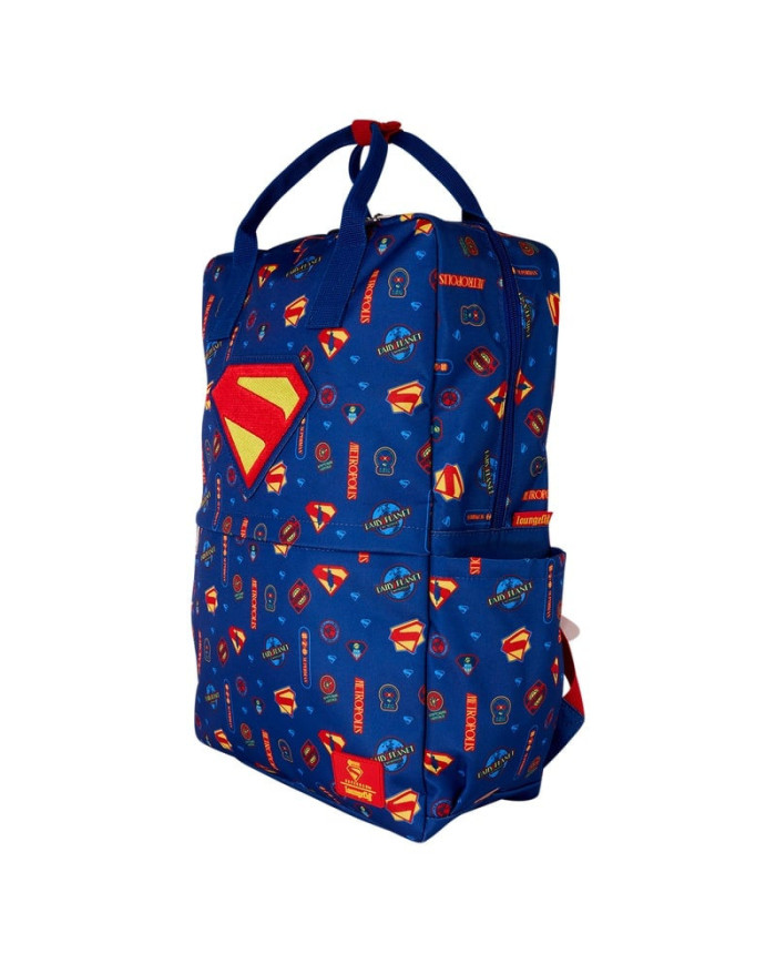 Sac à dos Loungefly - Superman All-Over Print Nylon Full-Size