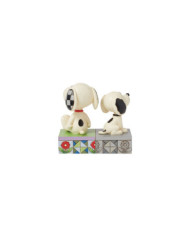 Peanuts by Jim Shore - Figurine Snoopy Années 50 vs Maintenant
