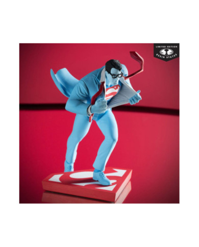 Dc Direct Statuette 1 / 10 Superman Red And Blue: Superman By Clayton Henry Limited Edition 16 Cm