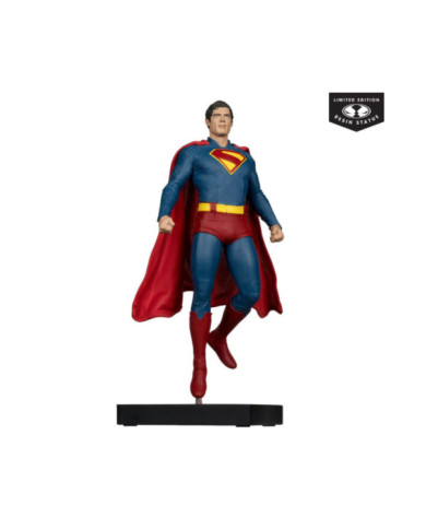 Superman (2025) Dc Direct Statuette 1 / 6 Superman 35 Cm