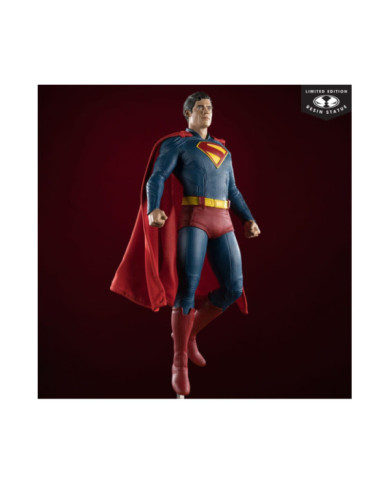 Superman (2025) Dc Direct Statuette 1 / 6 Superman 35 Cm