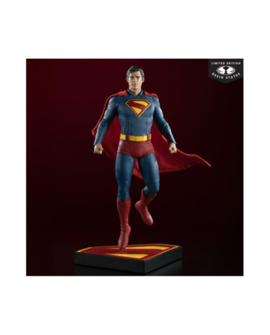Superman (2025) Dc Direct Statuette 1 / 6 Superman 35 Cm