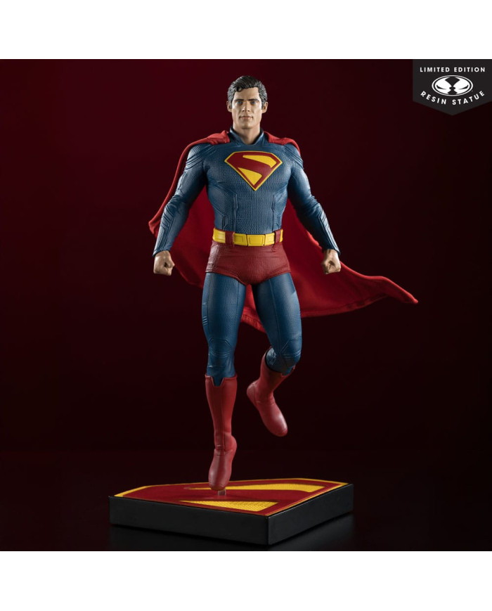 Superman (2025) Dc Direct Statuette 1 / 6 Superman 35 Cm