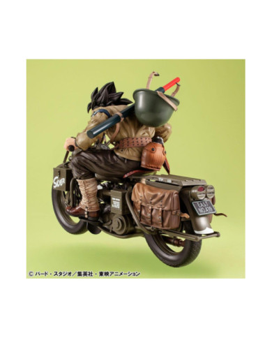 DRAGON BALL Z - Son Goku & Moto - Statuette Desktop Real McCoy 18cm