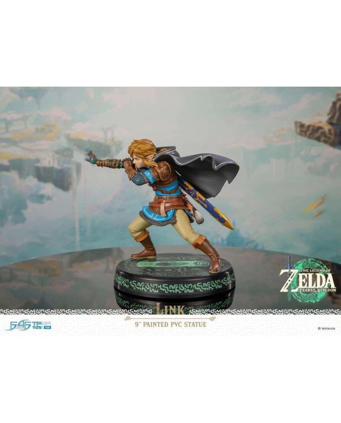 LEGEND OF ZELA TEARS OF THE KINGDOM - Link - Statuette 18cm