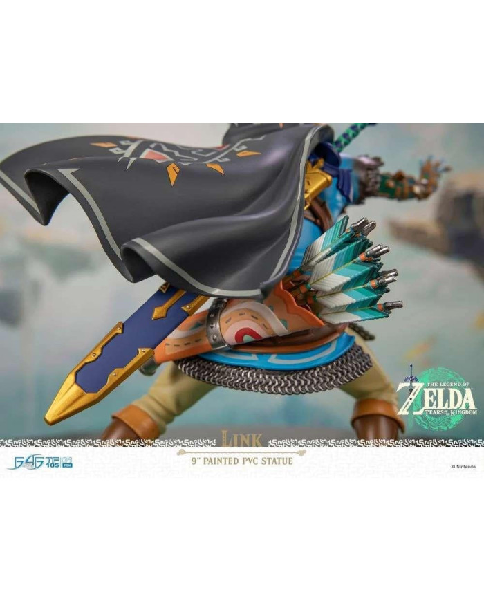 LEGEND OF ZELA TEARS OF THE KINGDOM - Link - Statuette 18cm