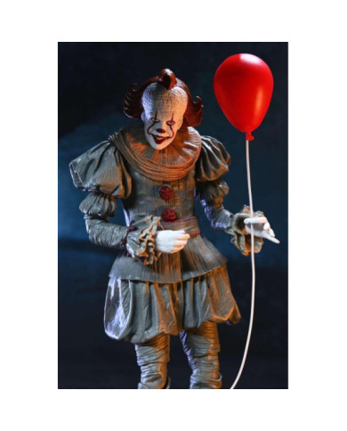 BIENVENUE A DERRY - Pennywise - Ultimate Figurine 17cm