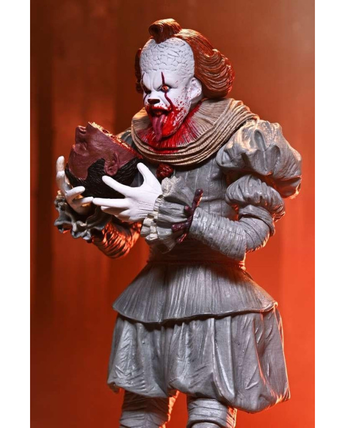 BIENVENUE A DERRY - Pennywise - Ultimate Figurine 17cm