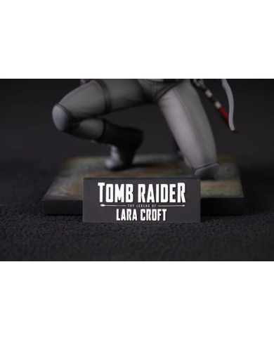 TOMB RAIDER - The legend of Lara Croft - Statuette 19cm