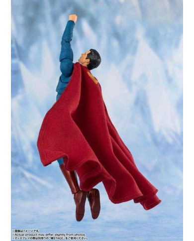 SUPERMAN 2025 - Superman - Figurine S.H. Figuarts 16cm