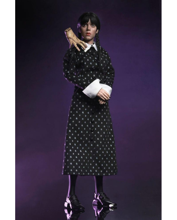 MERCREDI - Mercredi - Figurine 20cm