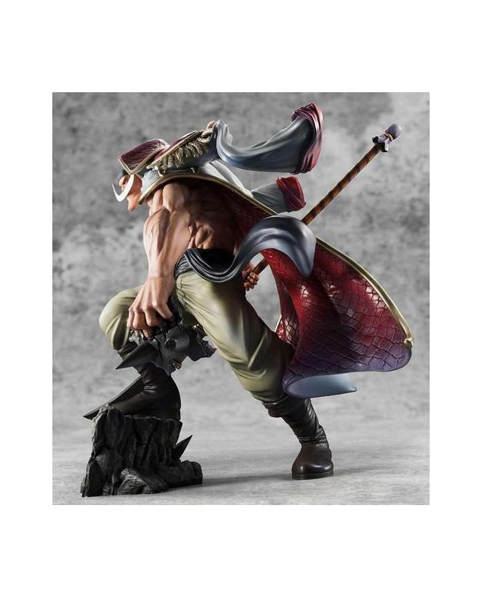 ONE PIECE - Barbe Blanche - Statuette Neo-Maximum P.O.P. 30cm
