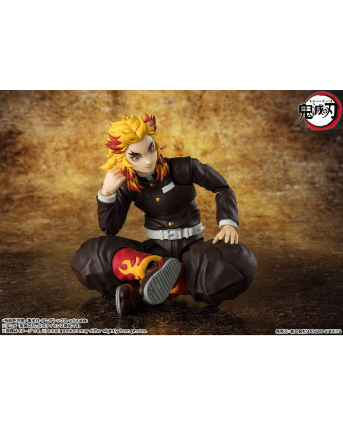 DEMON SLAYER - Kyojuro Rengoku - Figurine S.H. Figuarts 15cm