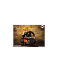 DEMON SLAYER - Kyojuro Rengoku - Figurine S.H. Figuarts 15cm
