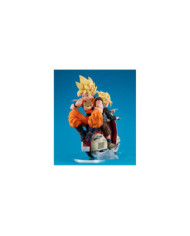 DBZ - Goku & Gohan Motorbike - Statue Desktop Real McCoy diorama 16cm