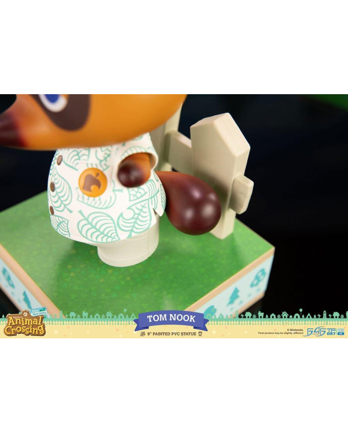 ANIMAL CROSSING NEW HORIZON - Tom Nook - Statuette 22cm