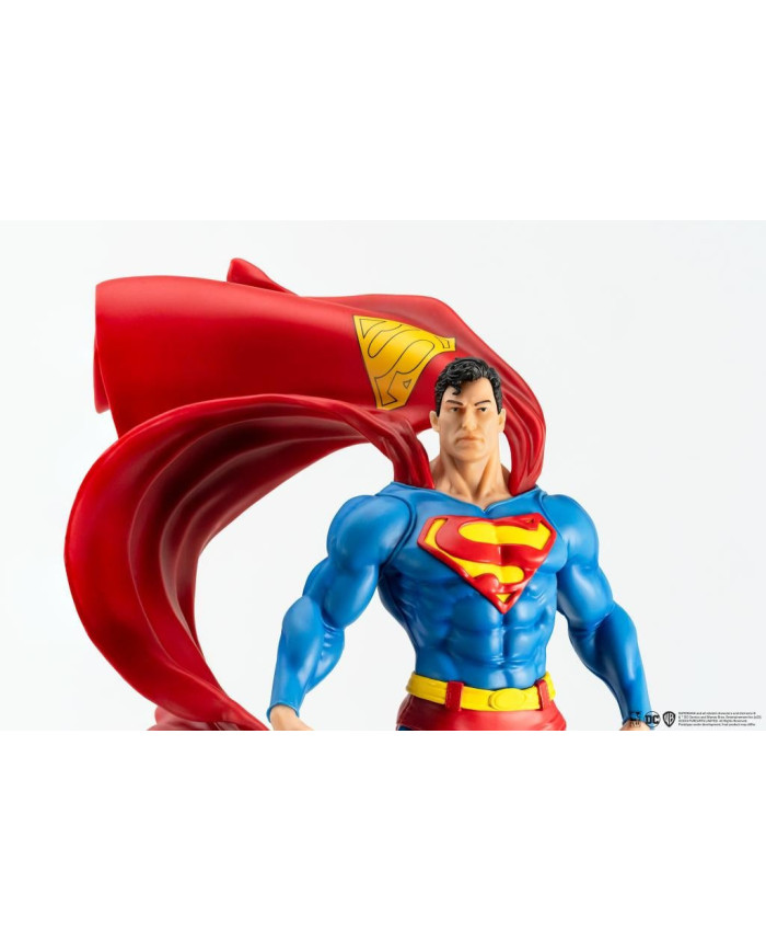 DC HEROES - Superman "Classic Version" - Statuette 1/8 30cm