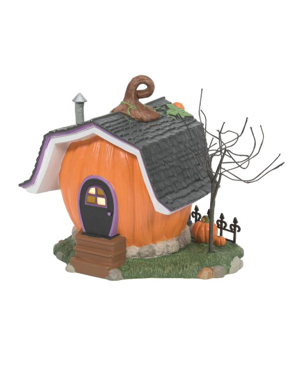 Disney Village - Pumpkintown Carving Studio