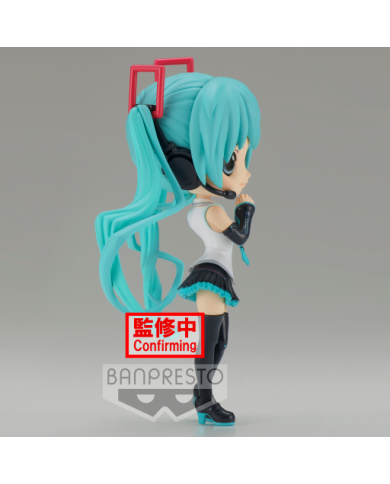 HATSUNE MIKU - V4X ( Vers. B ) - Q Posket 14cm