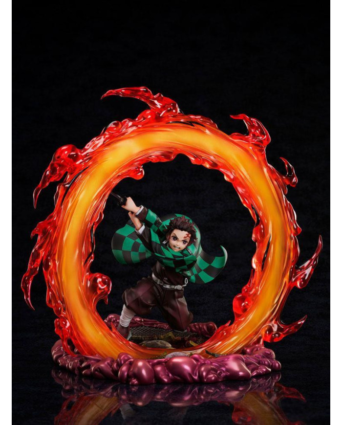 DEMON SLAYER - Tanjiro Kamado 1/8 - Statuette 28cm