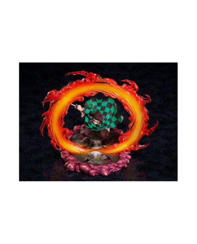 DEMON SLAYER - Tanjiro Kamado 1/8 - Statuette 28cm