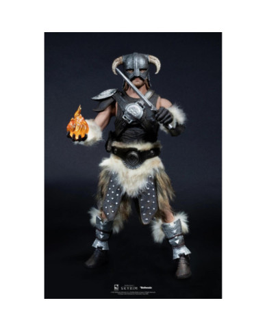 SKYRIM - Dragonborn standard - Figurine articulée '22x9x35cm'