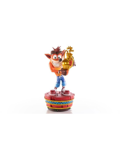 CRASH BANDICOOT - Crash Team Racing Crash Winner - Statuette 46cm