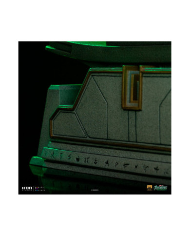 Statuette Iron Studios - Doctor Doom on Throne - Avengers: Doomsday - Deluxe Art Scale 1/10