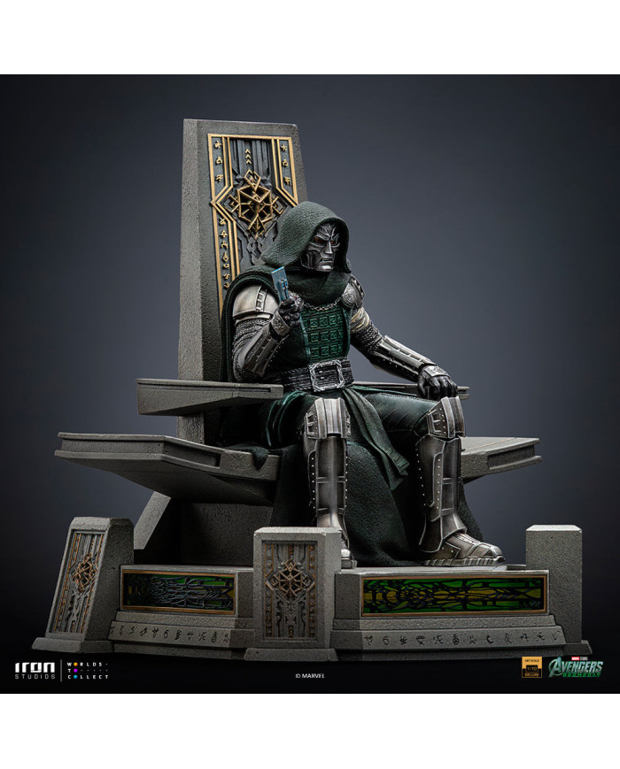 Statuette Iron Studios - Doctor Doom on Throne - Avengers: Doomsday - Deluxe Art Scale 1/10