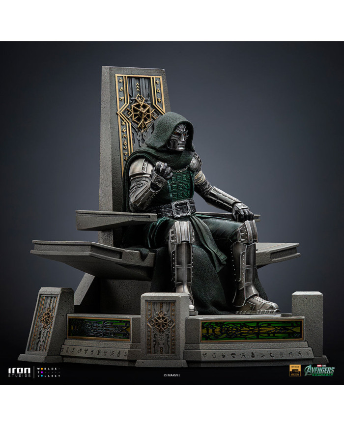 Statuette Iron Studios - Doctor Doom on Throne - Avengers: Doomsday - Deluxe Art Scale 1/10