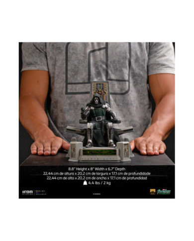 Statuette Iron Studios - Doctor Doom on Throne - Avengers: Doomsday - Deluxe Art Scale 1/10