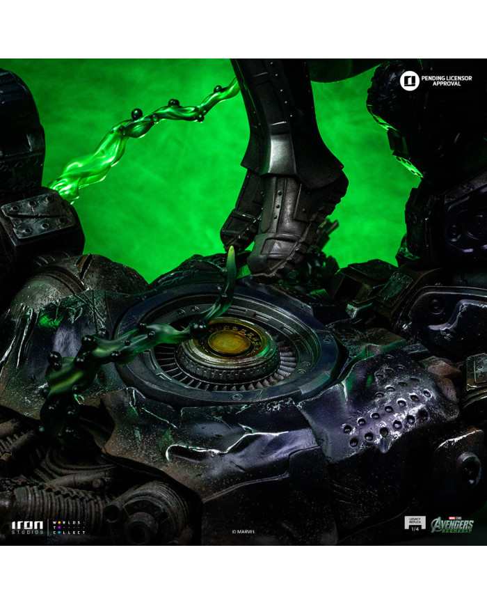 Statuette Iron Studios - Doctor Doom - Avengers: Doomsday - Legacy Replica 1/4