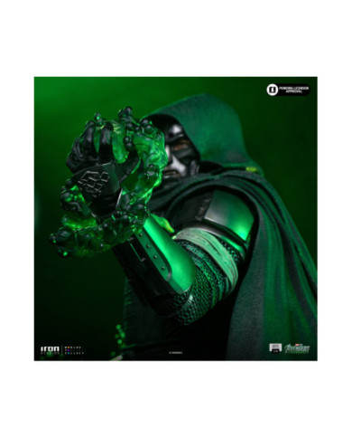 Statuette Iron Studios - Doctor Doom - Avengers: Doomsday - Legacy Replica 1/4