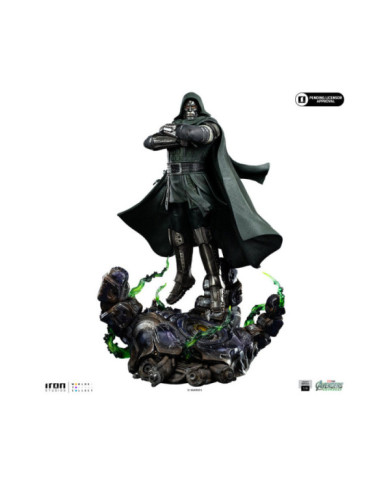 Statuette Iron Studios - Doctor Doom - Avengers: Doomsday - Legacy Replica 1/4