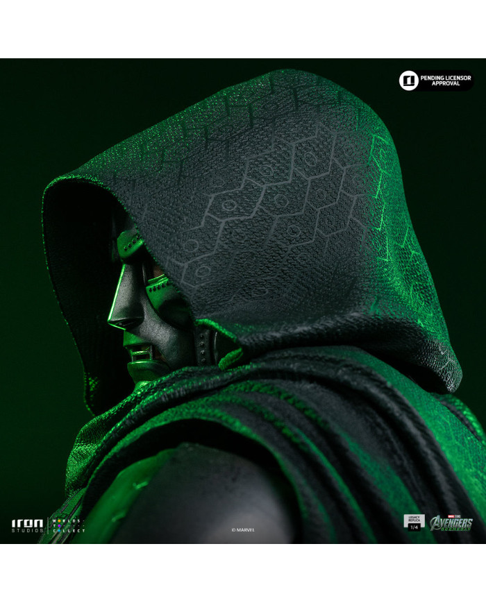 Statuette Iron Studios - Doctor Doom - Avengers: Doomsday - Legacy Replica 1/4