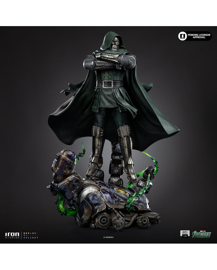 Statuette Iron Studios - Doctor Doom - Avengers: Doomsday - Legacy Replica 1/4