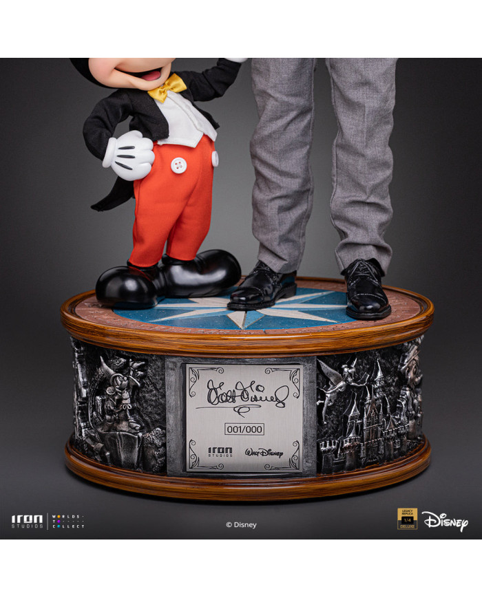 Statuette Iron Studios - Walt Disney & Mickey Mouse - Disney Classics - Legacy Replica 1/4